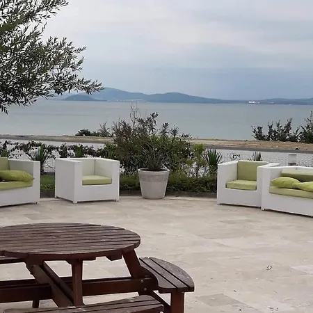With See View Apartament