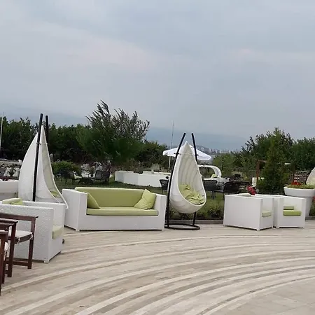 With See View Apartment Burgas City